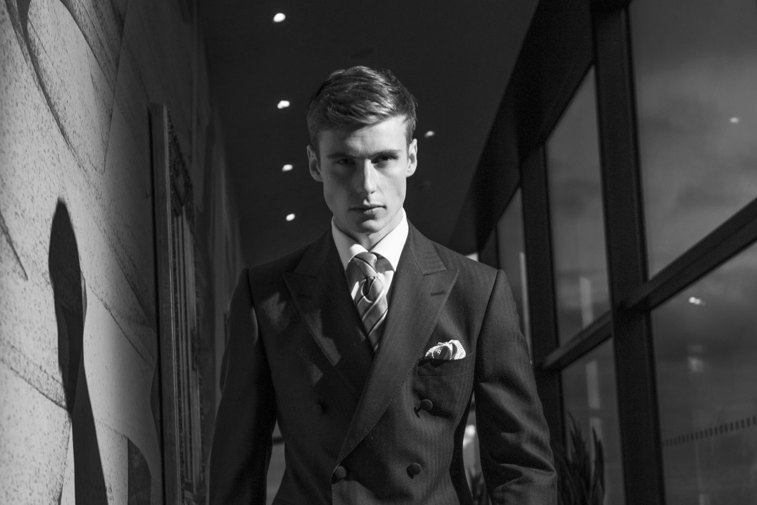 Bespoke Suits & Tailoring in Dubai - The Bespoke Tailor